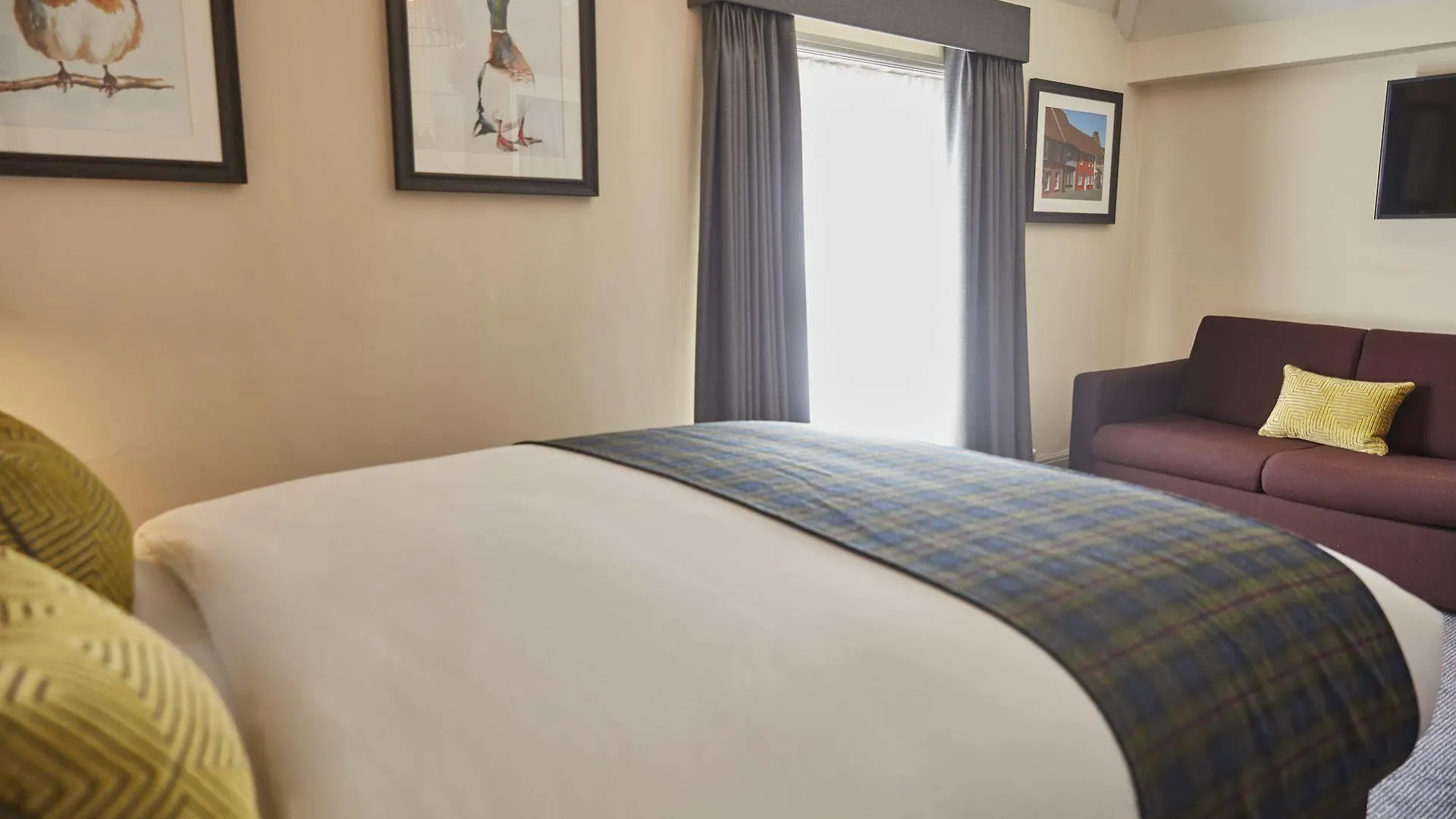 Swan Hotel By Greene King Inns Thaxted 3*,